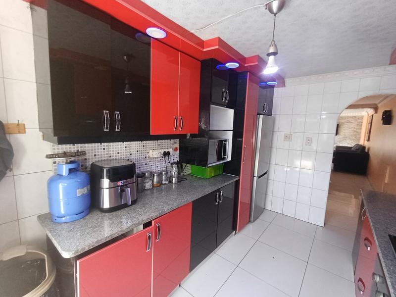 3 Bedroom Property for Sale in Stonebridge KwaZulu-Natal