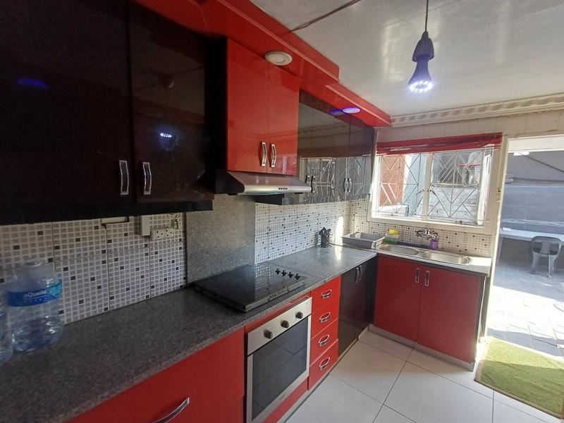 3 Bedroom Property for Sale in Stonebridge KwaZulu-Natal