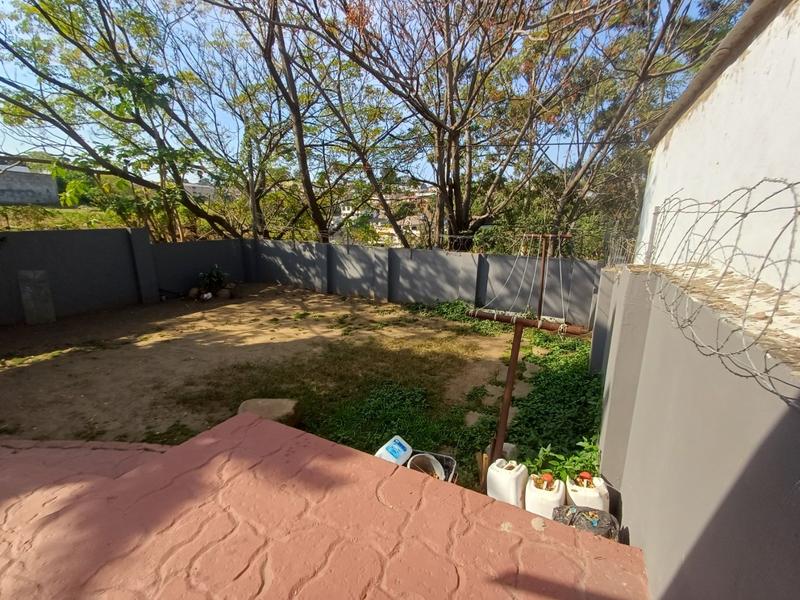 3 Bedroom Property for Sale in Stonebridge KwaZulu-Natal