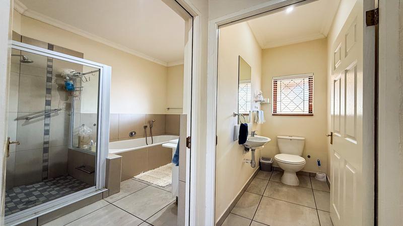 2 Bedroom Property for Sale in Howick North KwaZulu-Natal