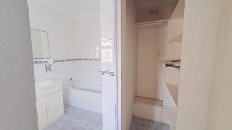 3 Bedroom Property for Sale in Yellowwood Park KwaZulu-Natal