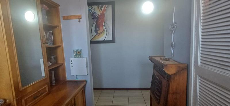 6 Bedroom Property for Sale in Ramsgate KwaZulu-Natal