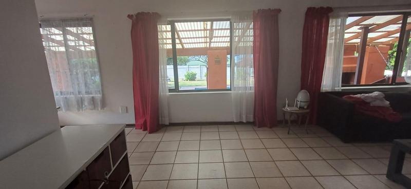 6 Bedroom Property for Sale in Ramsgate KwaZulu-Natal