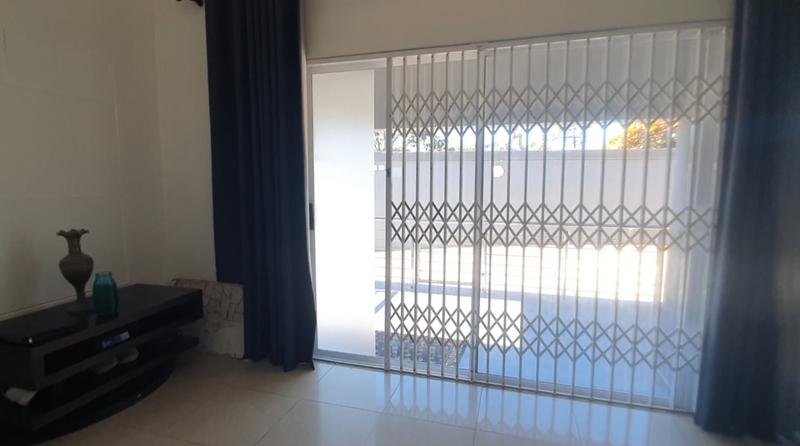 6 Bedroom Property for Sale in Umtentweni KwaZulu-Natal