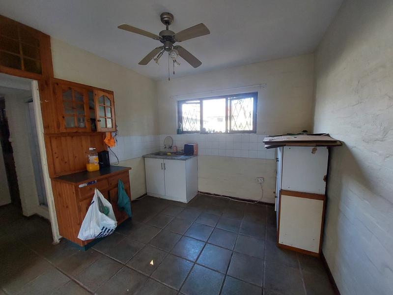 1 Bedroom Property for Sale in Uvongo Beach KwaZulu-Natal
