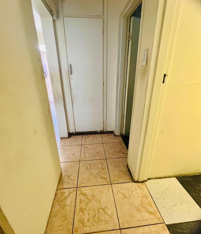 1 Bedroom Property for Sale in Durban Central KwaZulu-Natal