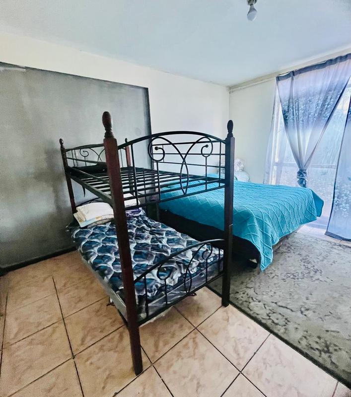 1 Bedroom Property for Sale in Durban Central KwaZulu-Natal