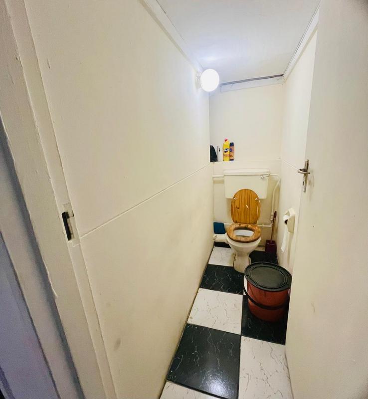 1 Bedroom Property for Sale in Durban Central KwaZulu-Natal