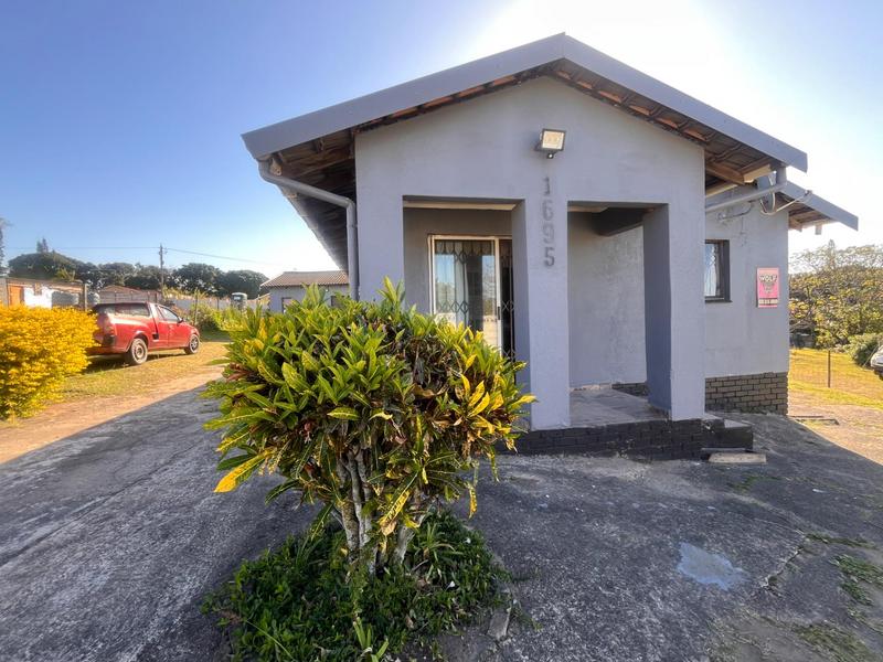 6 Bedroom Property for Sale in Margate KwaZulu-Natal