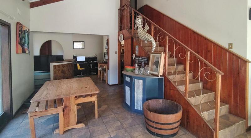 4 Bedroom Property for Sale in Glenmore Beach KwaZulu-Natal