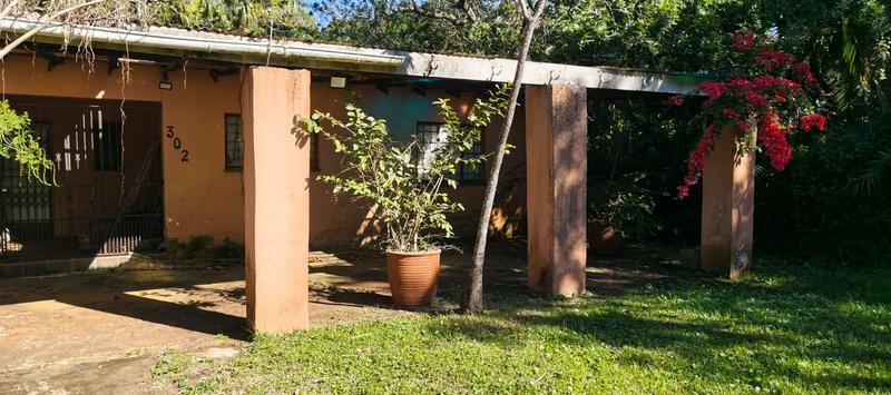3 Bedroom Property for Sale in Glenmore Beach KwaZulu-Natal