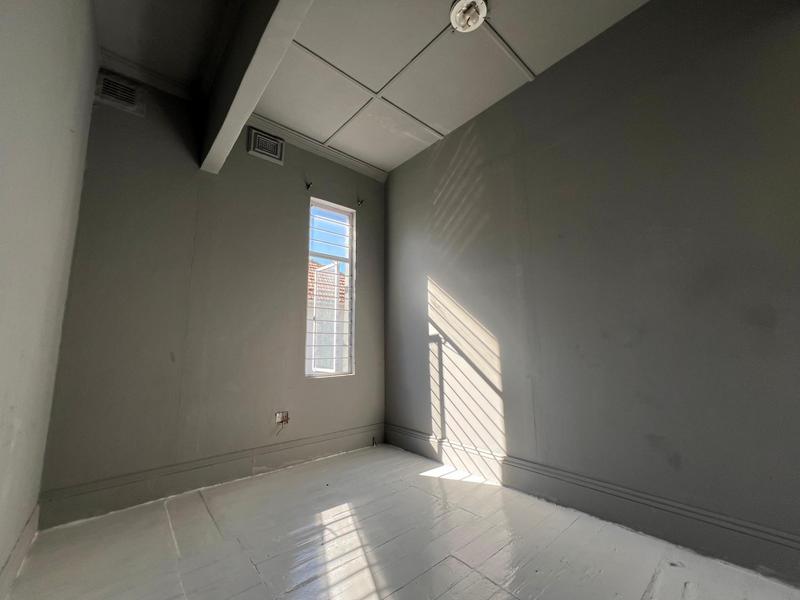 5 Bedroom Property for Sale in Morningside KwaZulu-Natal