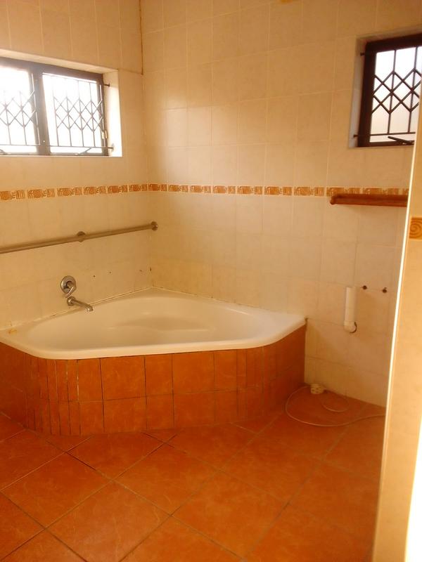 To Let 3 Bedroom Property for Rent in Hillary KwaZulu-Natal