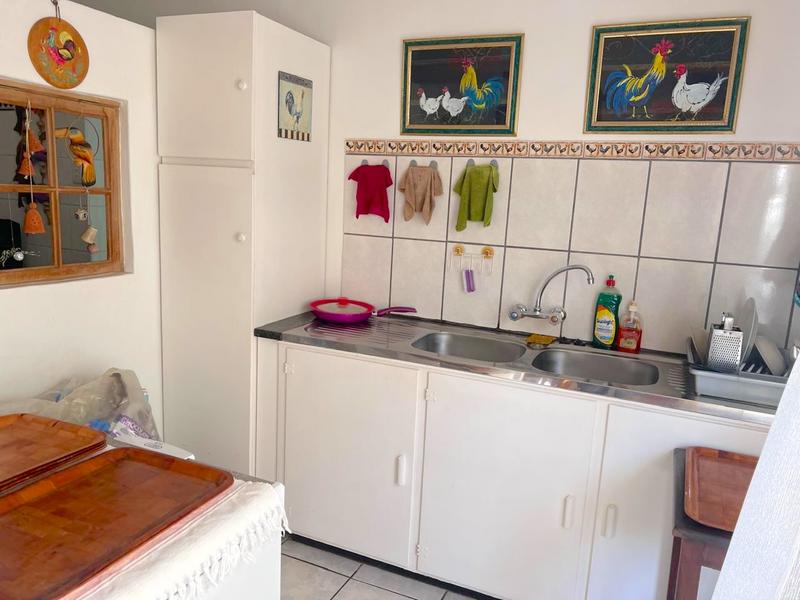 5 Bedroom Property for Sale in Marina Beach KwaZulu-Natal