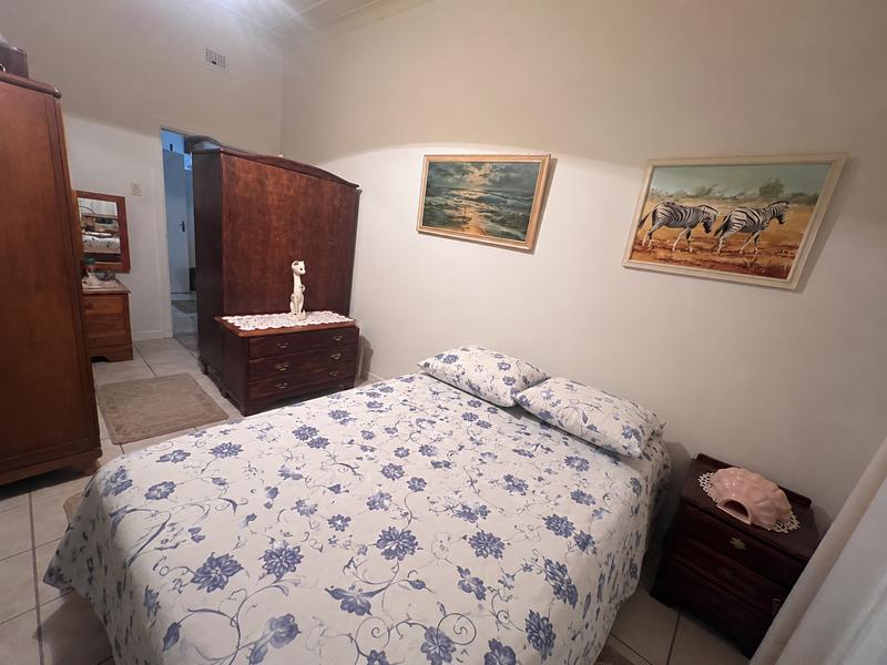 5 Bedroom Property for Sale in Marina Beach KwaZulu-Natal