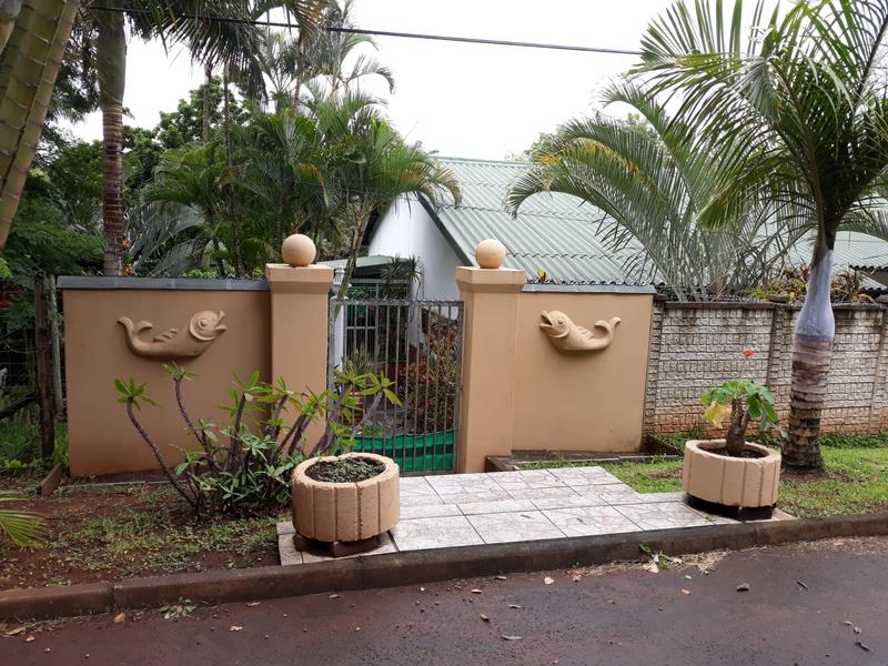 5 Bedroom Property for Sale in Marina Beach KwaZulu-Natal