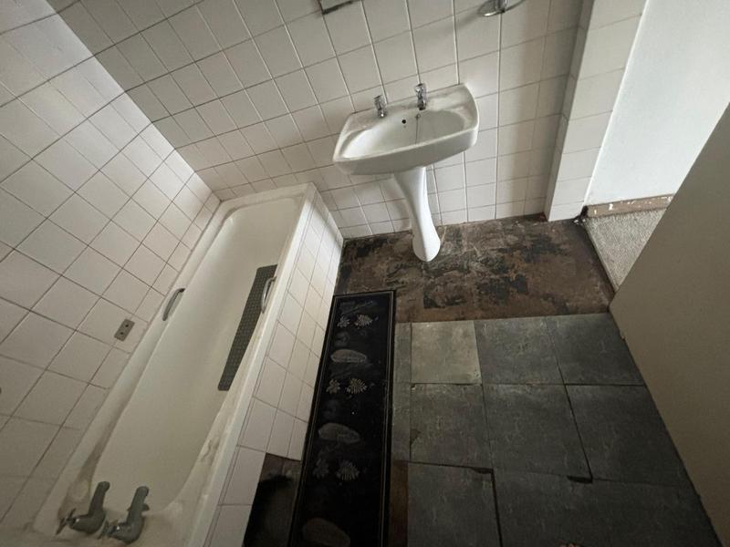 1 Bedroom Property for Sale in Esplanade KwaZulu-Natal