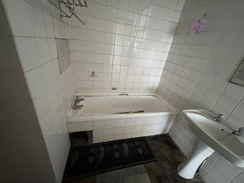 1 Bedroom Property for Sale in Esplanade KwaZulu-Natal