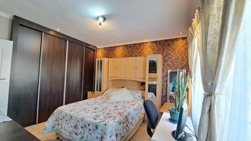 3 Bedroom Property for Sale in Morningside KwaZulu-Natal