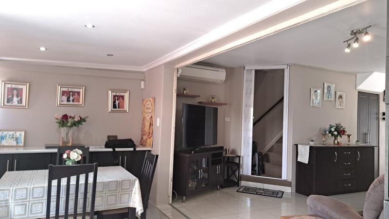 3 Bedroom Property for Sale in Morningside KwaZulu-Natal