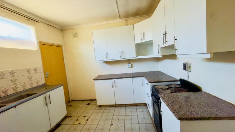 7 Bedroom Property for Sale in Westville KwaZulu-Natal