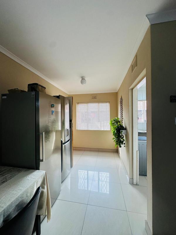 2 Bedroom Property for Sale in Montclair KwaZulu-Natal