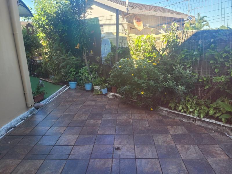 To Let 1 Bedroom Property for Rent in Uvongo Beach KwaZulu-Natal