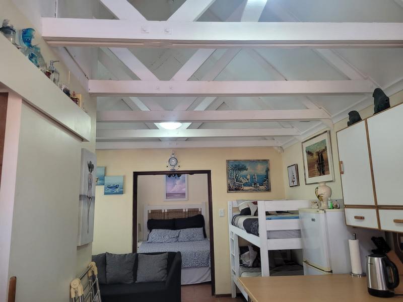 To Let 1 Bedroom Property for Rent in Uvongo Beach KwaZulu-Natal