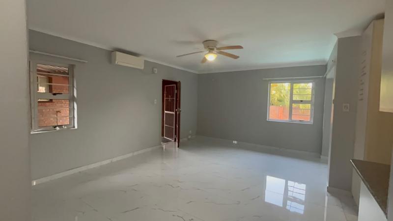 To Let 2 Bedroom Property for Rent in Birdswood KwaZulu-Natal