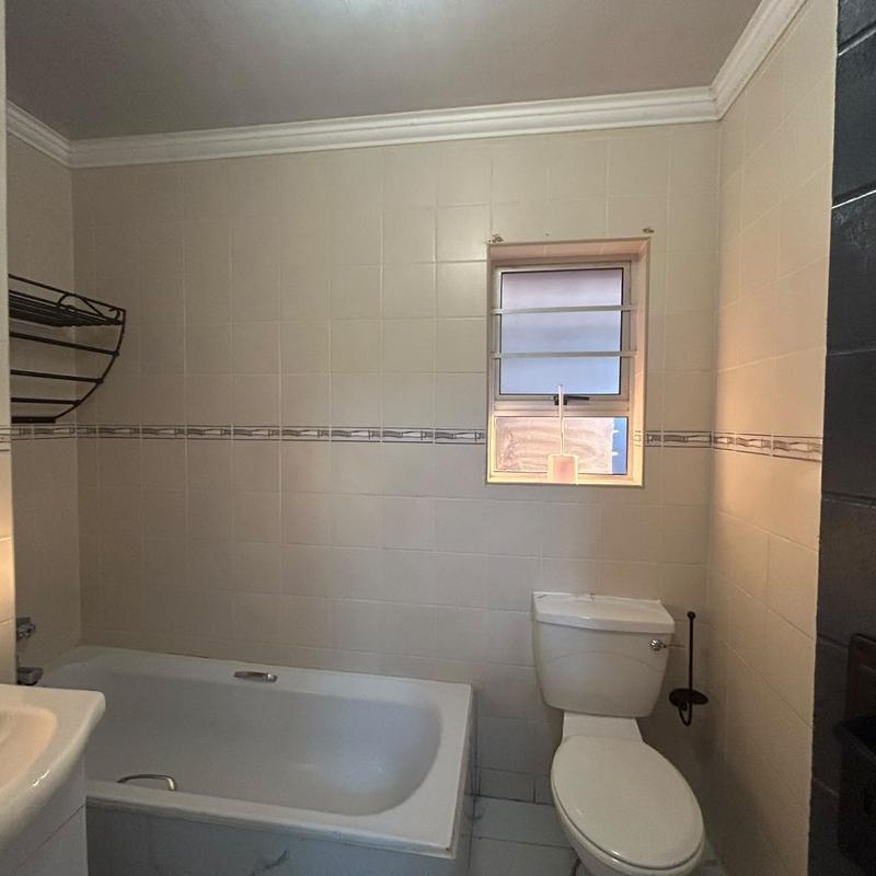 To Let 2 Bedroom Property for Rent in Birdswood KwaZulu-Natal