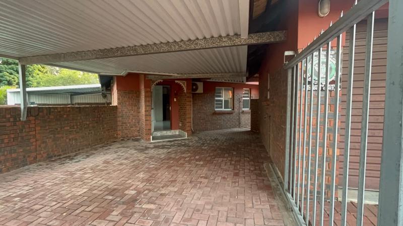 To Let 2 Bedroom Property for Rent in Birdswood KwaZulu-Natal