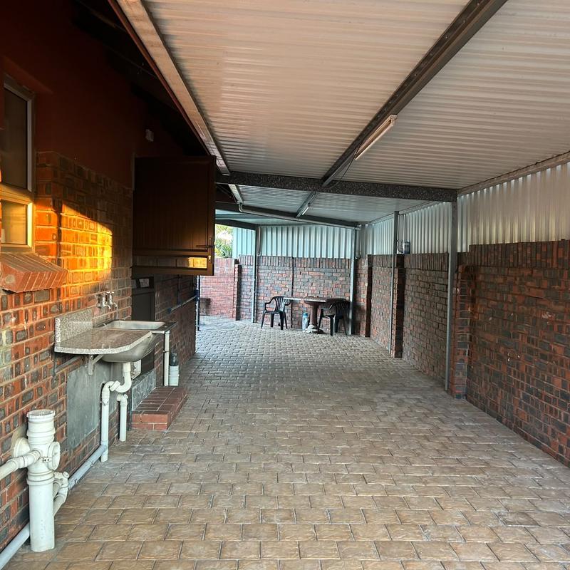 To Let 2 Bedroom Property for Rent in Birdswood KwaZulu-Natal