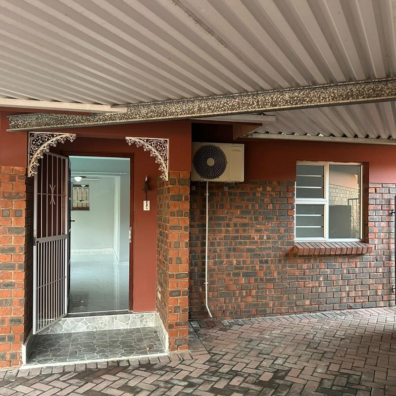 To Let 2 Bedroom Property for Rent in Birdswood KwaZulu-Natal