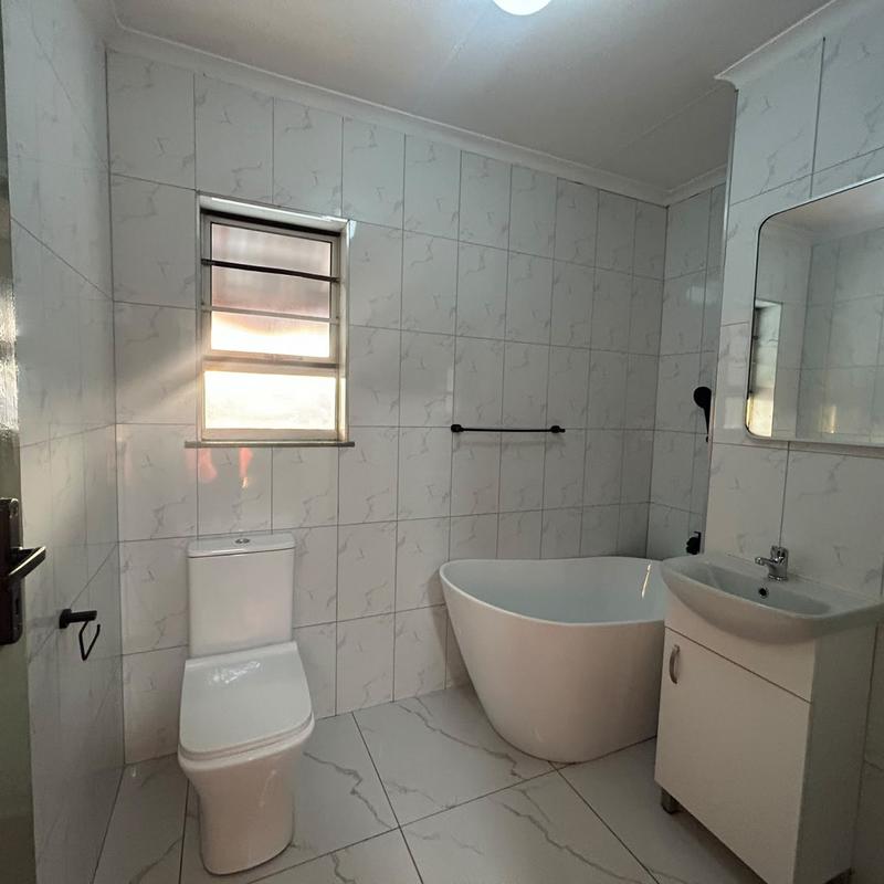 To Let 3 Bedroom Property for Rent in Birdswood KwaZulu-Natal