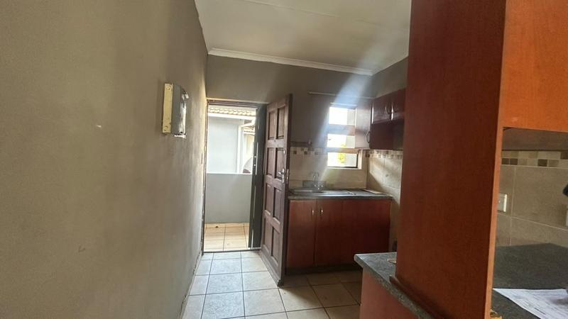 To Let 2 Bedroom Property for Rent in Brackenham KwaZulu-Natal