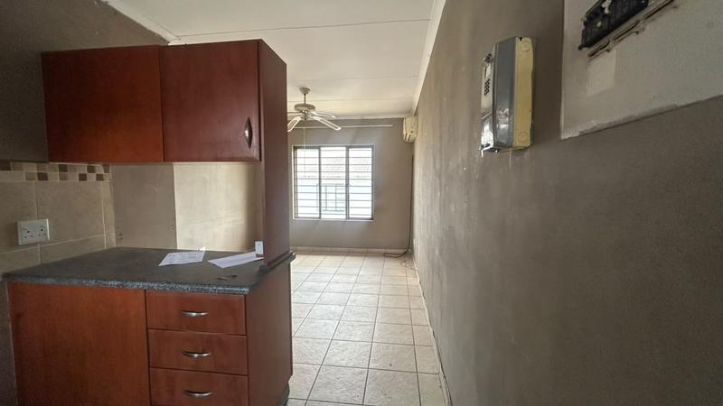 To Let 2 Bedroom Property for Rent in Brackenham KwaZulu-Natal