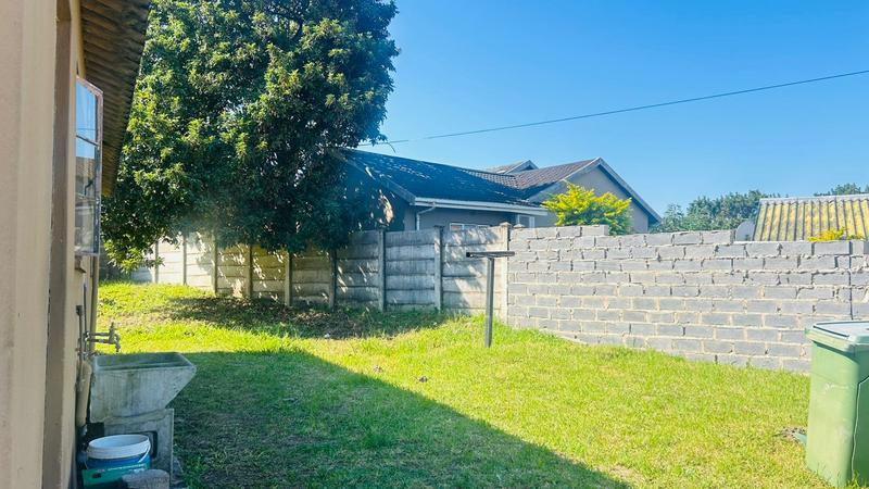 To Let 3 Bedroom Property for Rent in Esikhawini KwaZulu-Natal