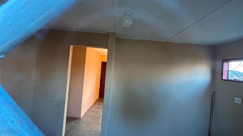 To Let 3 Bedroom Property for Rent in Esikhawini KwaZulu-Natal