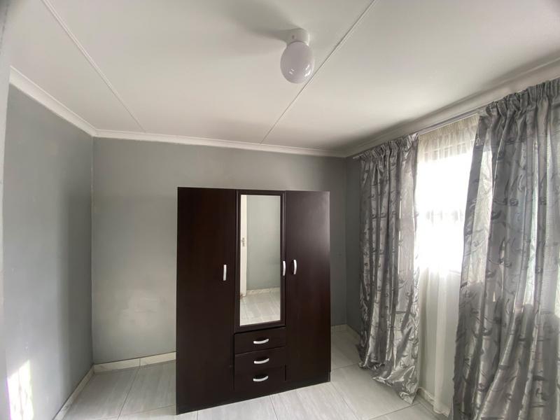 To Let 3 Bedroom Property for Rent in Esikhawini KwaZulu-Natal
