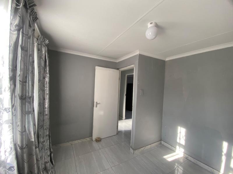 To Let 3 Bedroom Property for Rent in Esikhawini KwaZulu-Natal