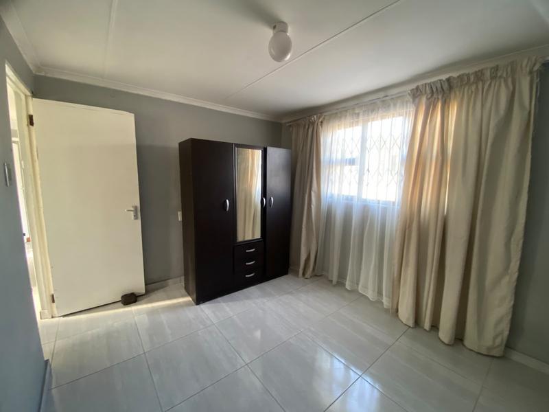 To Let 3 Bedroom Property for Rent in Esikhawini KwaZulu-Natal