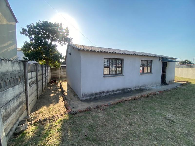 To Let 3 Bedroom Property for Rent in Esikhawini KwaZulu-Natal