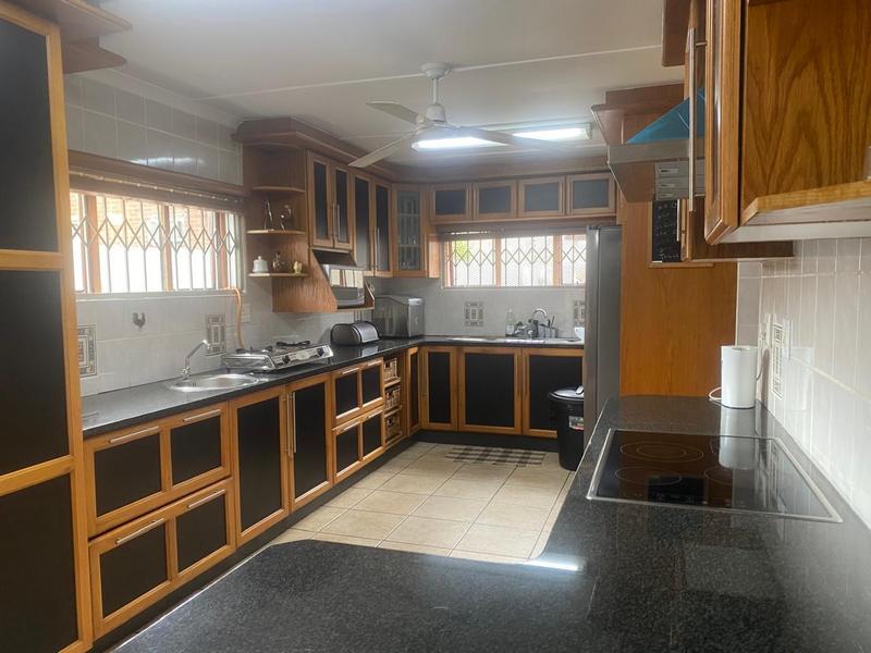 To Let 6 Bedroom Property for Rent in Veld En Vlei KwaZulu-Natal