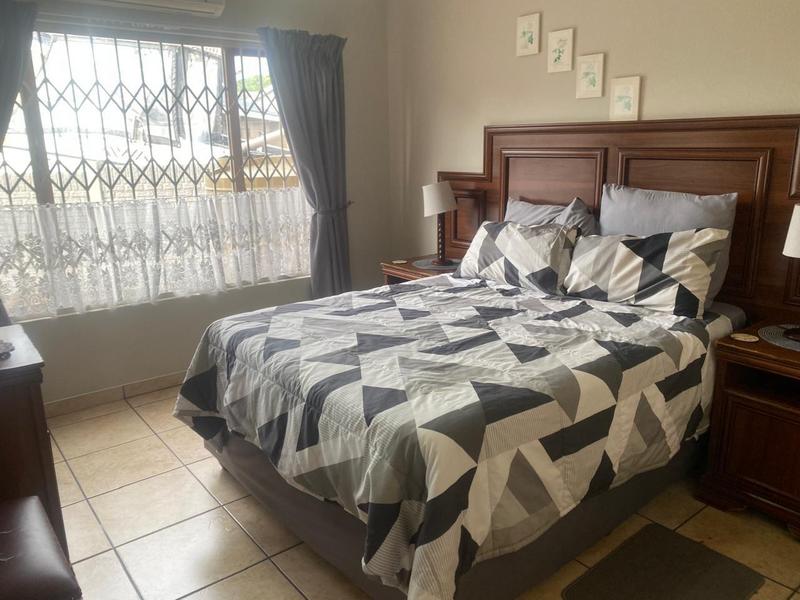 To Let 6 Bedroom Property for Rent in Veld En Vlei KwaZulu-Natal
