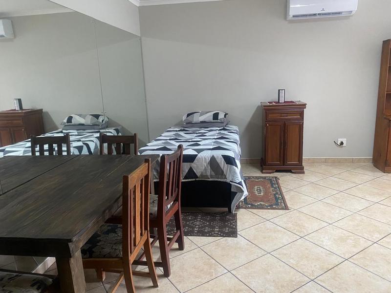 To Let 6 Bedroom Property for Rent in Veld En Vlei KwaZulu-Natal