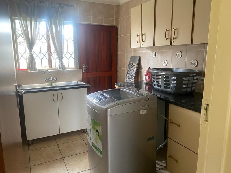 To Let 6 Bedroom Property for Rent in Veld En Vlei KwaZulu-Natal