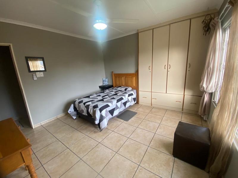 To Let 6 Bedroom Property for Rent in Veld En Vlei KwaZulu-Natal