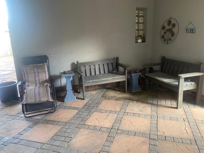 To Let 6 Bedroom Property for Rent in Veld En Vlei KwaZulu-Natal