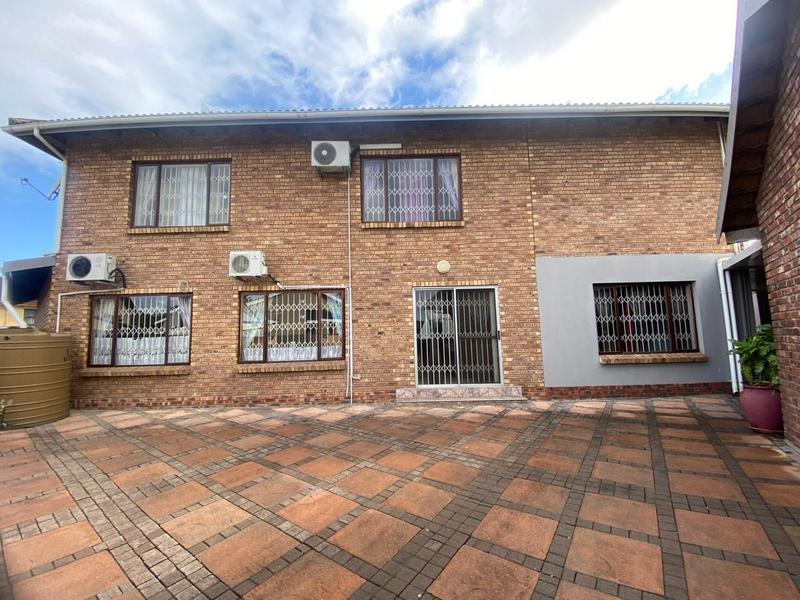 To Let 6 Bedroom Property for Rent in Veld En Vlei KwaZulu-Natal