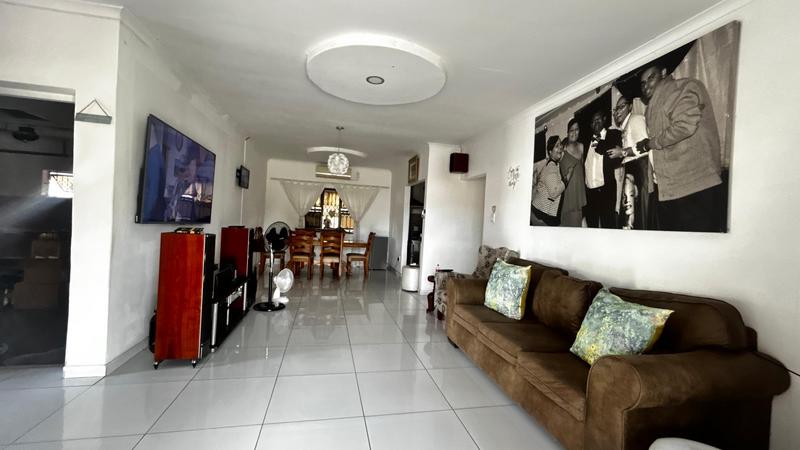 3 Bedroom Property for Sale in Brackenham KwaZulu-Natal